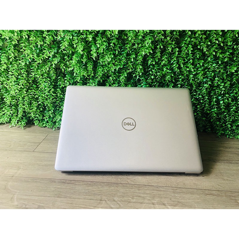 Laptop Dell Inspiron 5570 i5 8CPU card độ hoạ rời, 8GB RAM SSD 256GB siêu chất | BigBuy360 - bigbuy360.vn