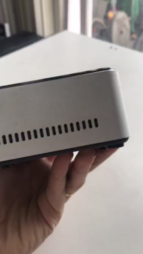 Máy pc Nuc văn phòng nhỏ gọn tiện lợi giá tốt | BigBuy360 - bigbuy360.vn