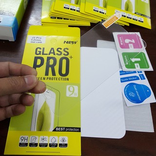 Miếng dán kính cường lực Galaxy J3 Pro