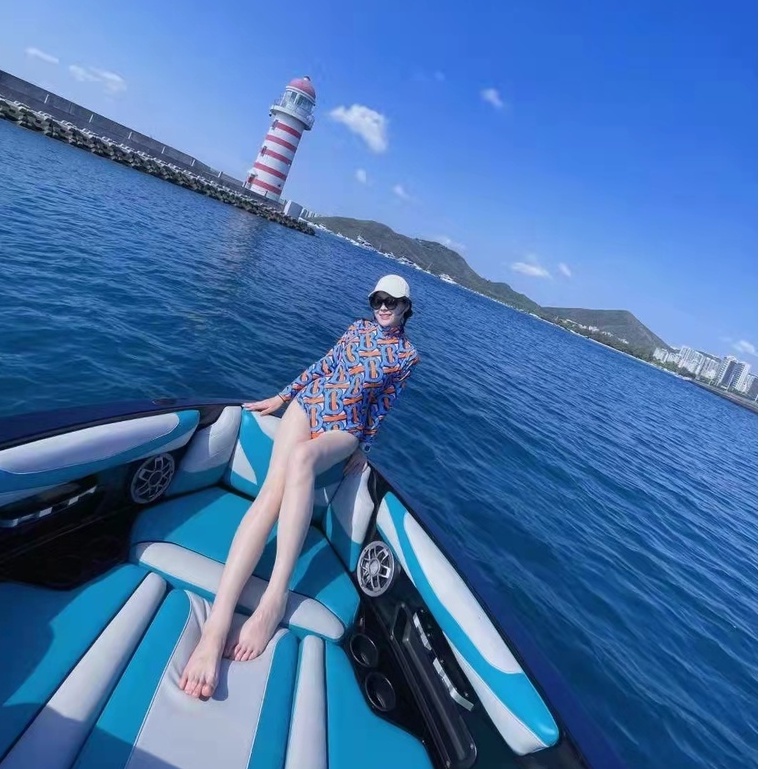 Bbury 2022 Bộ Đồ Liền Mới