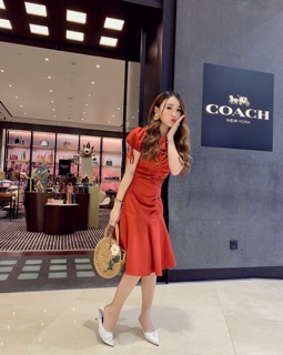ĐẦM NHÚN ĐUÔI CÁ