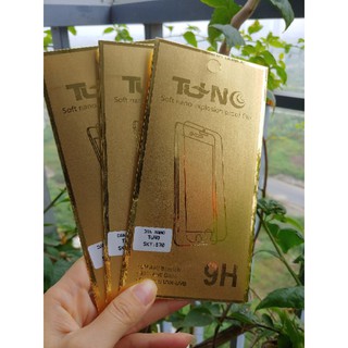Miếng dán màn hình điện thoại skya870