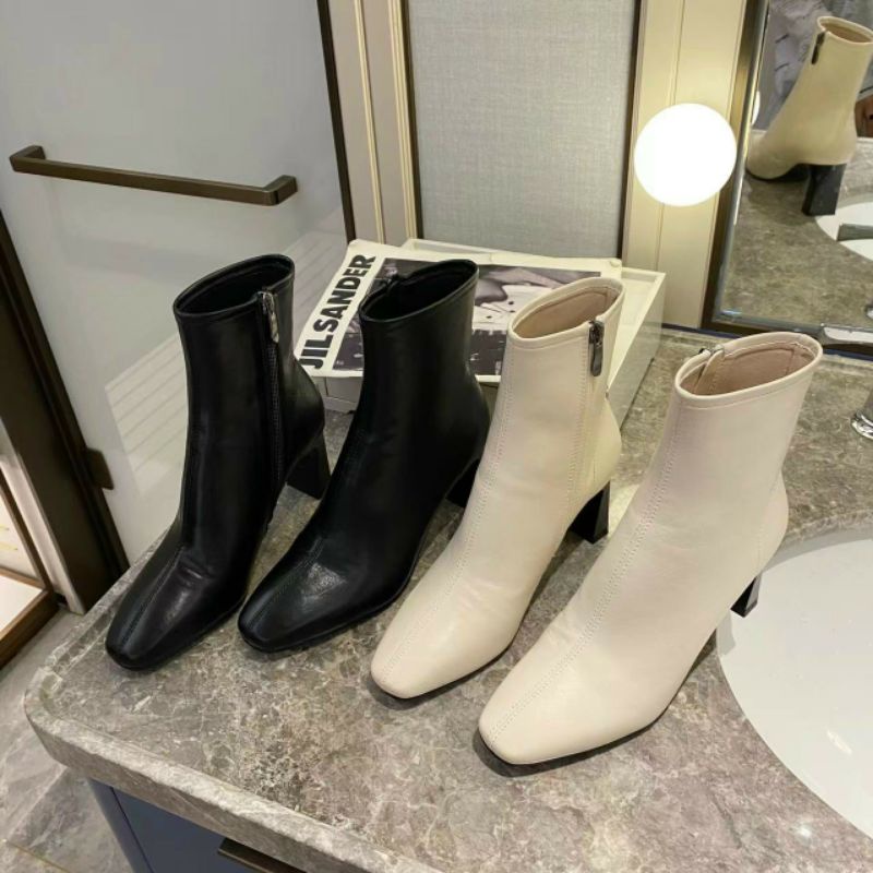 Boots ngắn da lì mềm gót vát chất khoá cạnh khoá sau