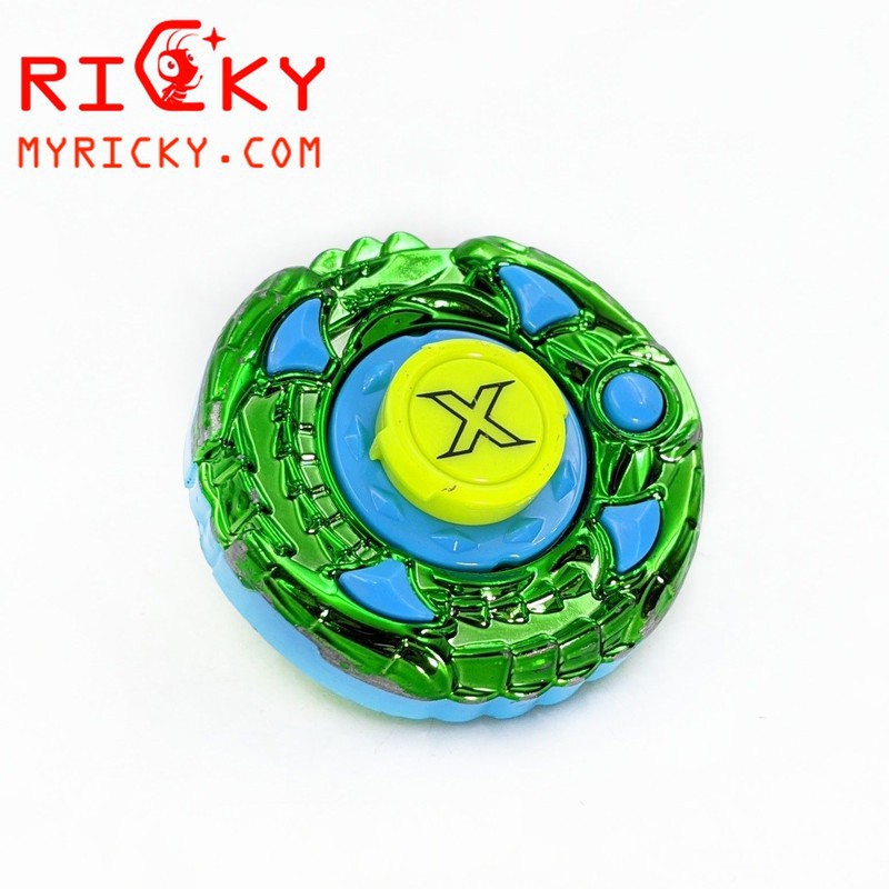 Bộ sàn đấu, con quay BeyBlade gồm sàn đấu + 2 con quay kim loại