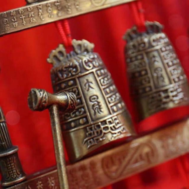 Bộ chuông đồng kiểu cổ nhà Tần