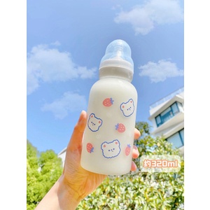 Bình Nước Thủy Tinh Mờ In Hình Gấu Dễ Thương Có Ống Hút Tiện Dụng Cho Bé