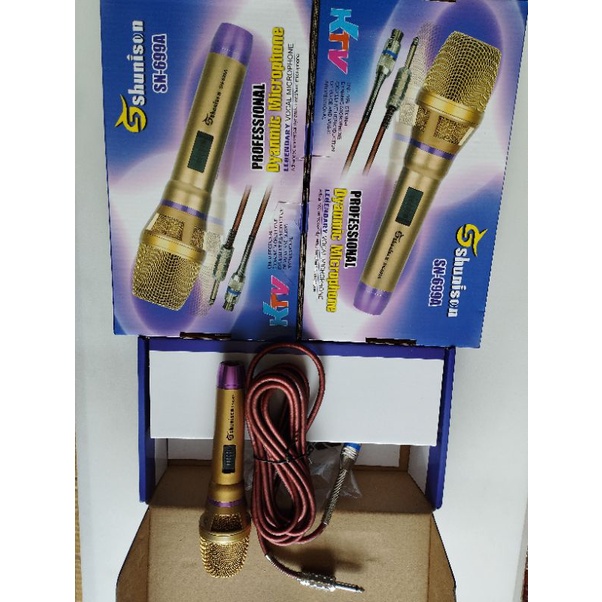 Micro có dây KTV SN - 699A hát nhẹ tiếng trong hàng công ty.
