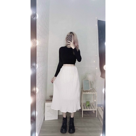 Chân váy dài xếp ly tôn dáng thanh lịch | BigBuy360 - bigbuy360.vn
