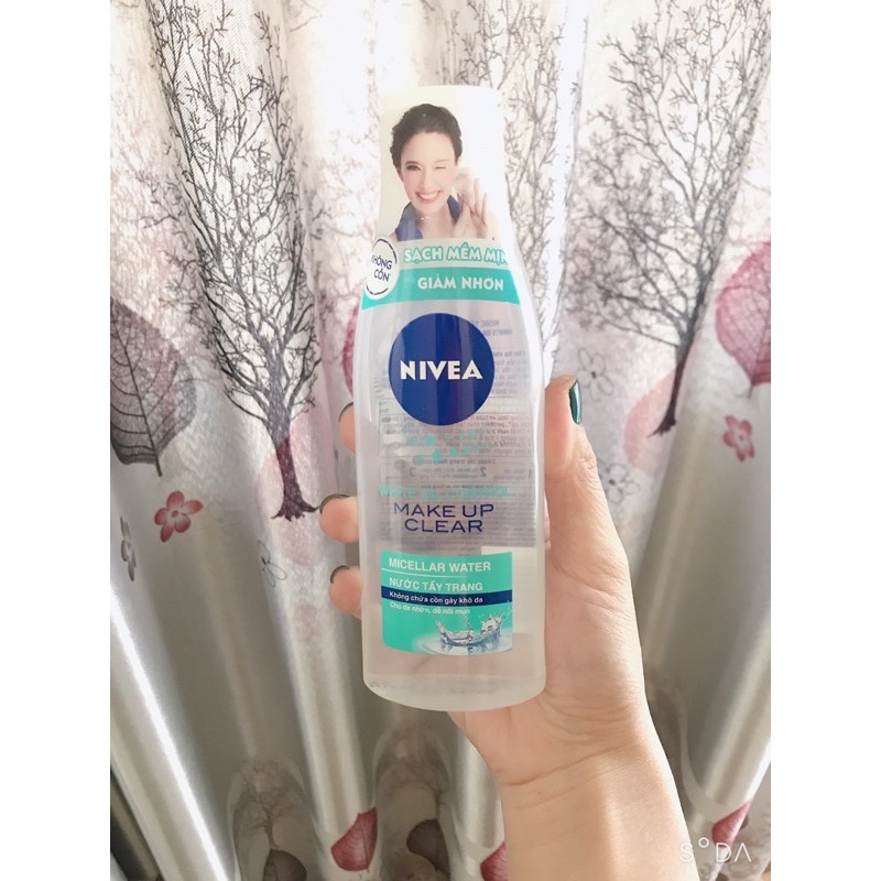 ⭐⭐Nước tẩy trang NIVEA kiểm soát nhờn White Oil Clear Micellar Water (200ml) ⭐️