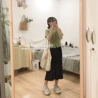 Áo len croptop khuy