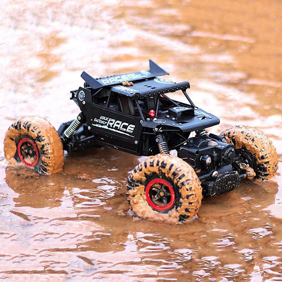 Xe điều khiển từ xa Rock Crawler vỏ kim loại, 2 cầu truyền động, sóng 2.4Ghz tầm xa trên 80m