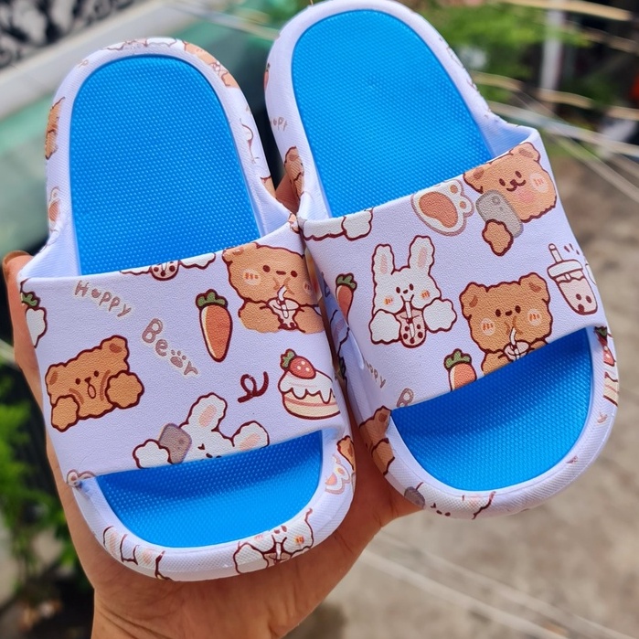 Dép bánh mì nguyên khối in hình thỏ bánh kem chất cao su siêu mềm