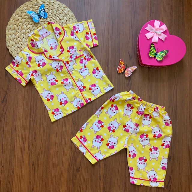 Bộ Pijama Kate Thái tay ngắn quần lửng cho bé gái (12~28kg) - Hirokids