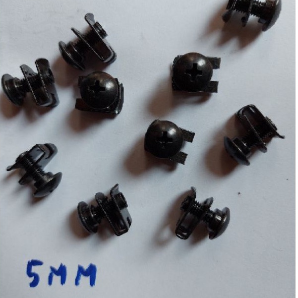 Ốc 5mm kèm pass kẹp. oczin_store