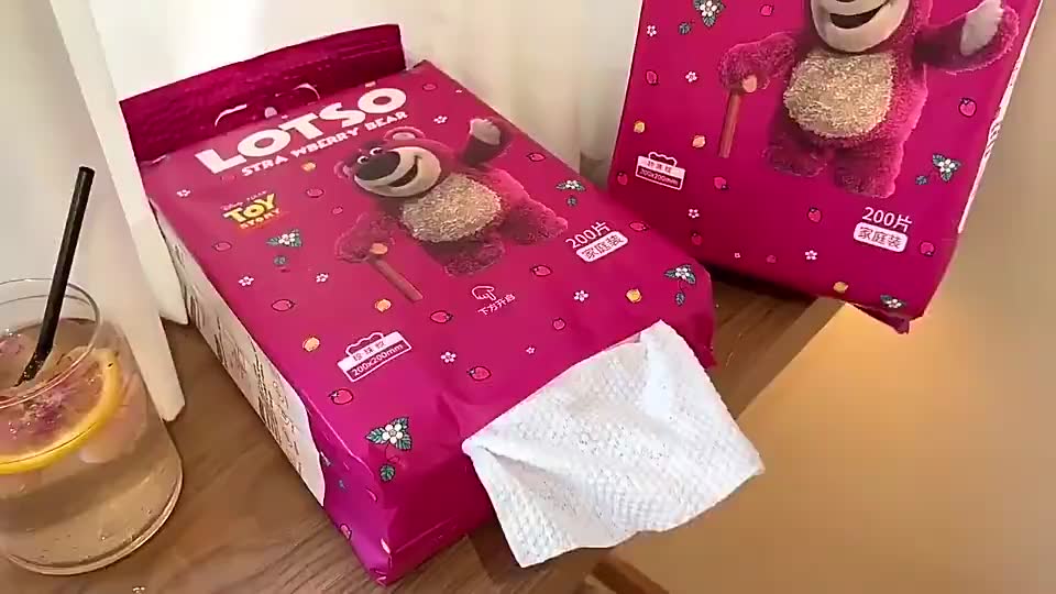 Khăn Giấy Đa Năng GWELL, khăn lau dùng 1 lần gấu dâu gói chất liệu mềm mại phù hợp cho da nhạy cảm | BigBuy360 - bigbuy360.vn