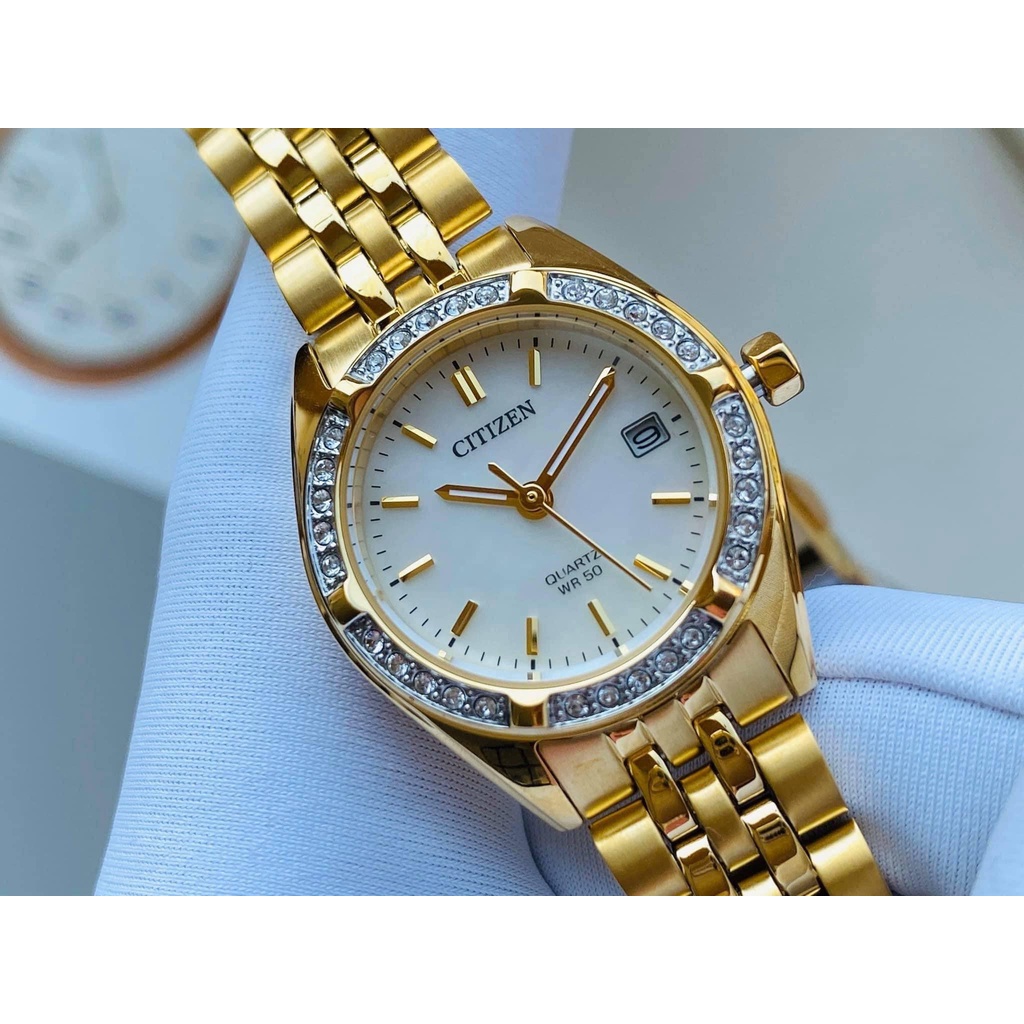 Đồng hồ nữ Citizen EU6062-50D - Màu vàng gold sang trọng bắt mắt