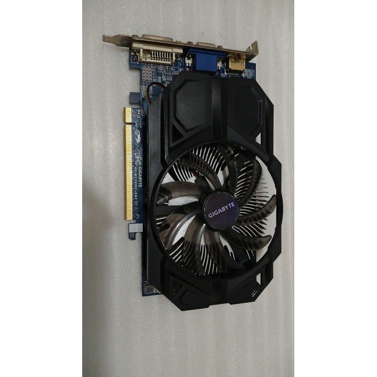 VGA card màn hình Gigabyte R7 240 mạnh hơn gt730, 630, 610, 440, 430, 42, 410, 240, 220, 210 sạch sẽ