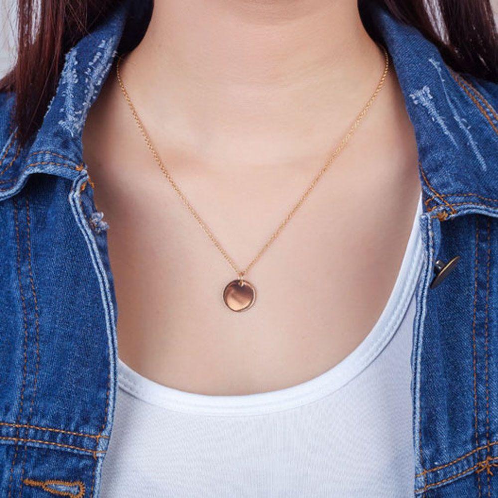 Vòng cổ Mặt Tròn Màu Sắc Thanh Lịch