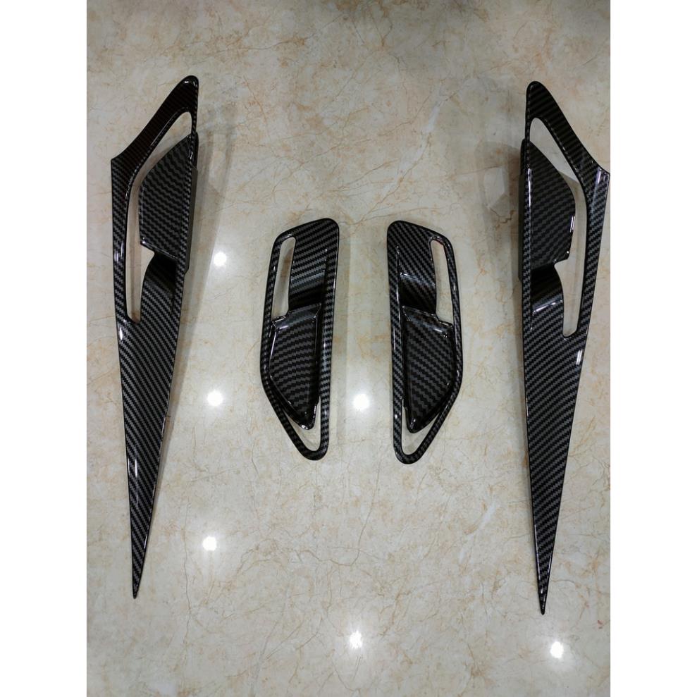 Ốp Công Tắc + Tay Cửa 4 Cửa Xe Elantra 2022 Mới - mẫu Carbon
