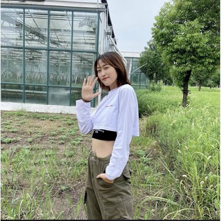 🔥Set 2 Món Croptop Tay Dài Groundbreaking 1974 ( kèm áo lót)