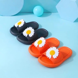 DÉP HOA CÚC DỄ THƯƠNG CHO BÉ
