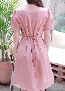 Đầm hồng cổ V form ngắn (kèm hình thật)