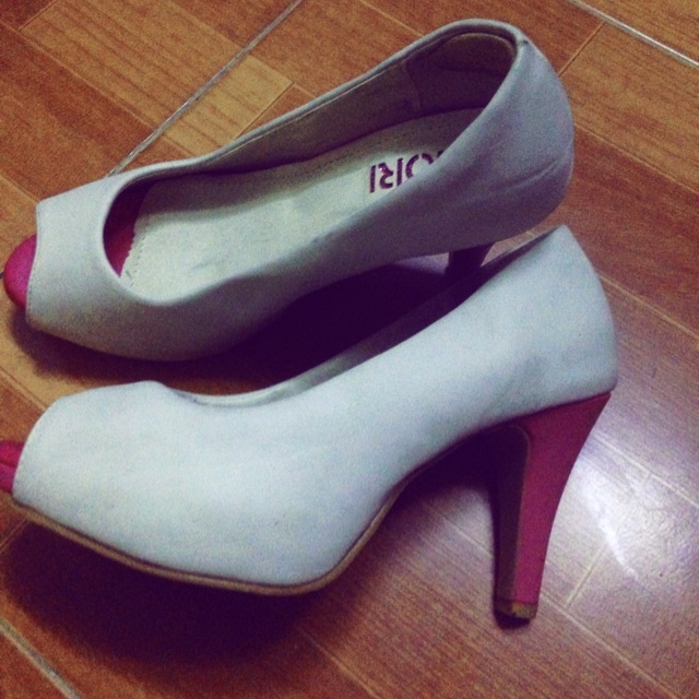 Giày cao gót nữ Bally