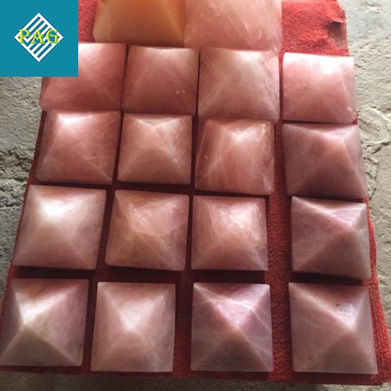 Khối Kim Tự Tháp Chất Liệu Đá Tự Nhiên Nhiều Màu Sắc - Vật Phẩm Phong Thủy Nhiều Năng Lượng