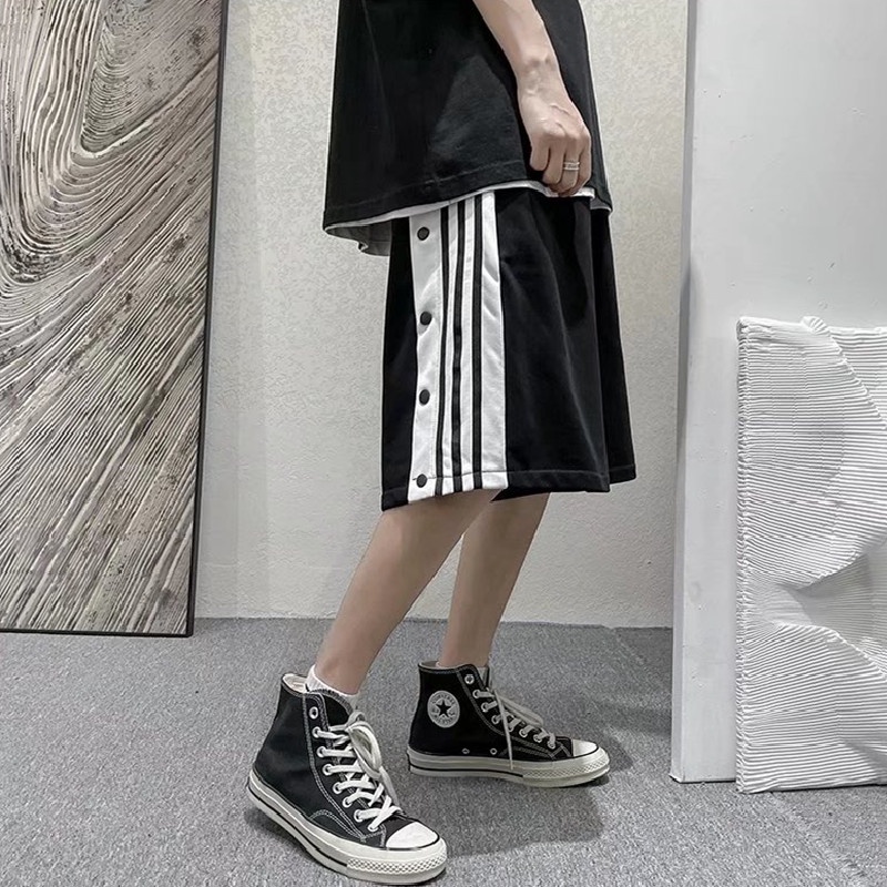 Quần Short Thể Thao Dáng Suông In Họa Tiết Kẻ Sọc Bên Hông Phong Cách Hip Hop Đường Phố Hàn Quốc Cho Nam Size S-3XL