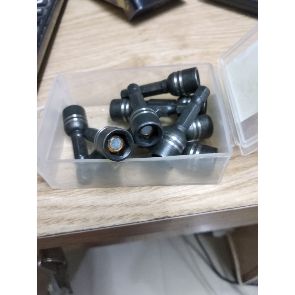 Đầu vít bắn tôn Makita 8x42mm
