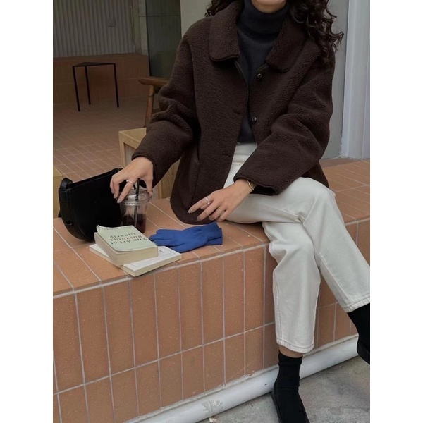 Áo khoác lông mềm dáng rộng siêu ấm áp | BigBuy360 - bigbuy360.vn