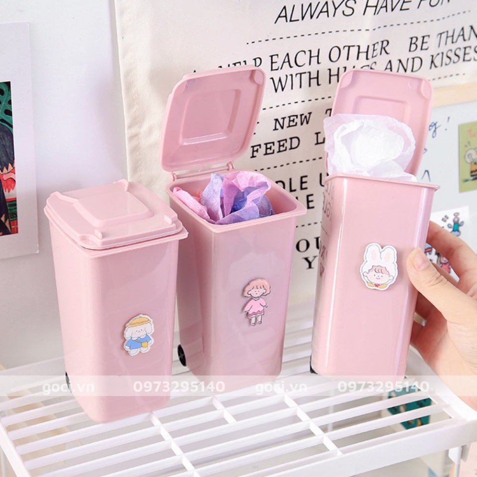 Thùng rác mini để bàn kiêm hộp bút màu hồng có bánh xe và nắp siêu cute dễ thương