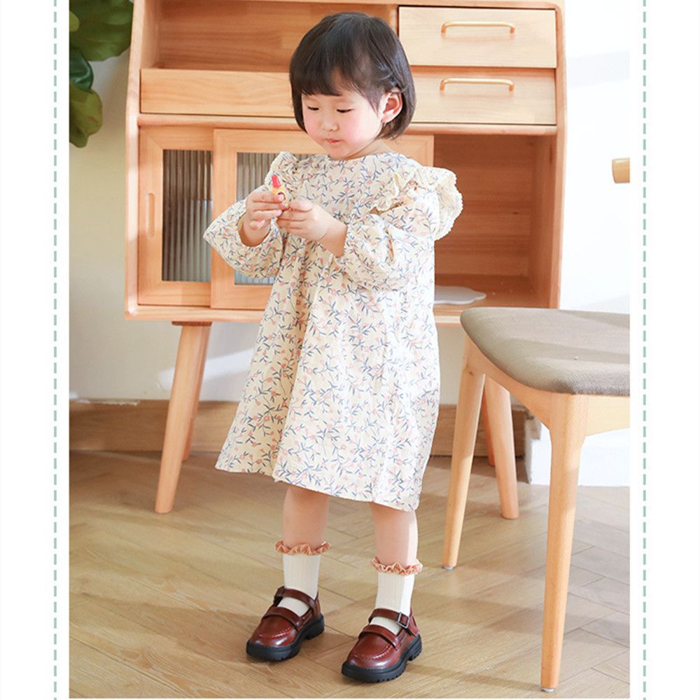 Đôi tất chân cổ cao dễ thương cho bé