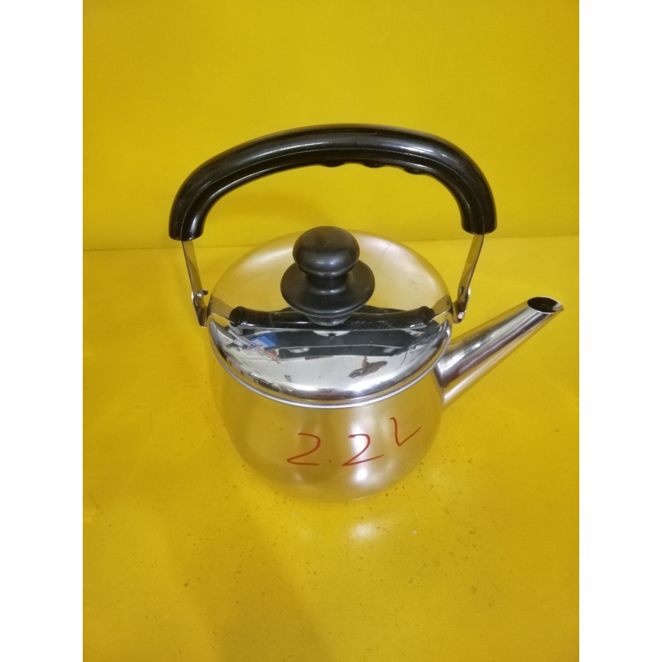 Ấm inox nội địa Nhật (2.2L) (412), Dùng được bếp từ