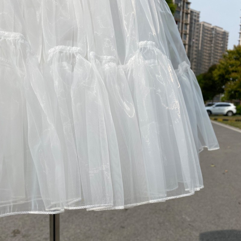 Tùng phồng Lolita