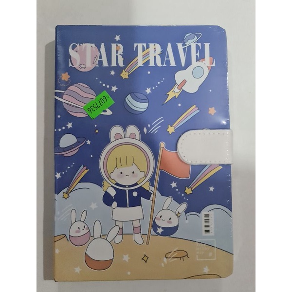 SỔ A5 CHỦ ĐỀ NHÀ DU HÀNH VŨ TRỤ NHÍ STAR TRAVEL BÌA CỨNG NAM CHÂM, GIẤY ĐẸP