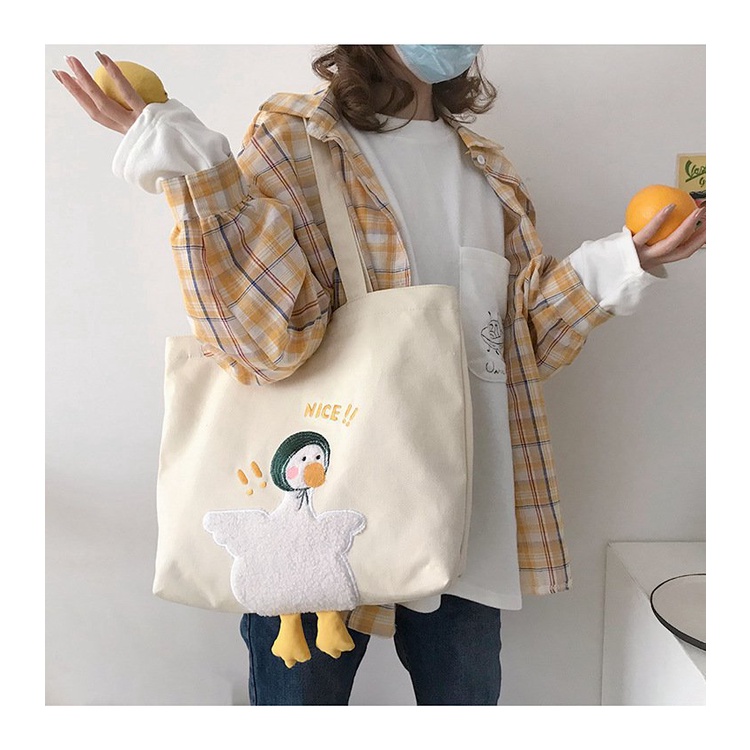 Túi tote thêu hình chú vịt cute