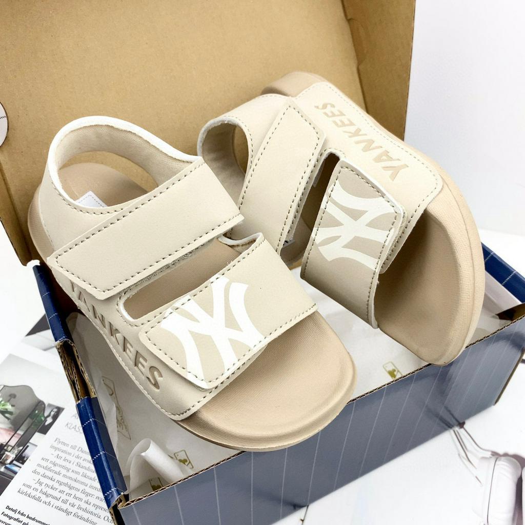 Giày Sandal Khóa Dán Thời Trang Đi Biển Dành Cho Trẻ 346-mlb