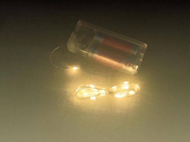 ĐÈN TRANG TRÍ 30 BÓNG ĐOM ĐÓM ÁNH VÀNG DÀI 3M TẶNG KÈM 2 PIN