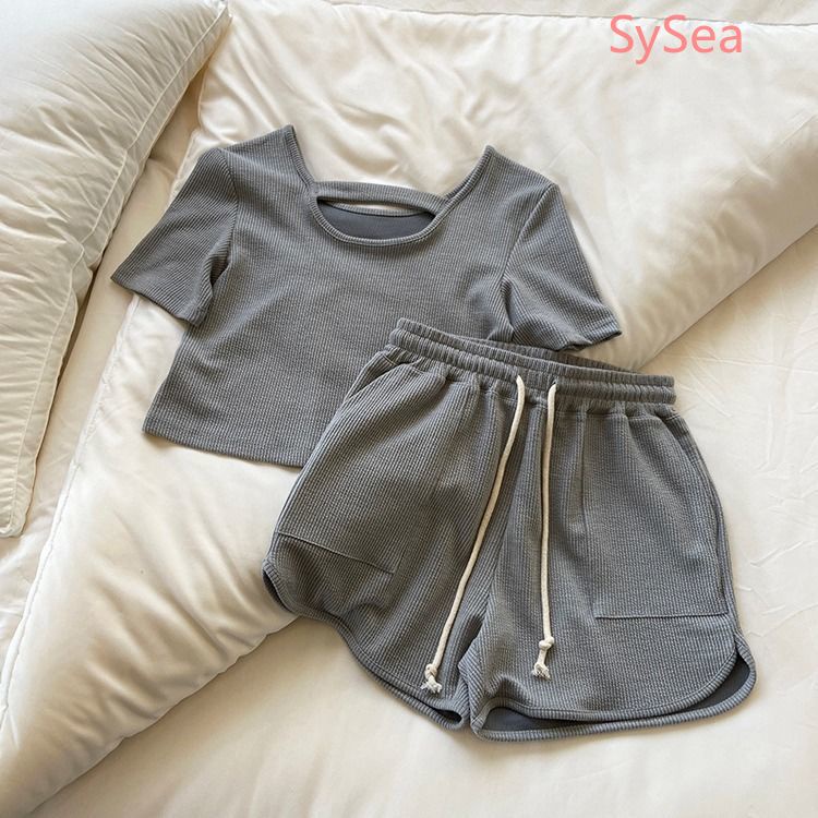 Set Đồ Thể Thao Màu Sắc Xinh Xắn Cho Nữ