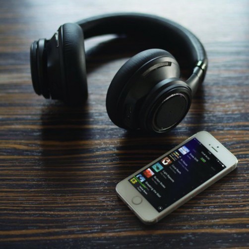 Tai Nghe Plantronics Backbeat Pro Plus ANC Chính Hãng Có App Hãng