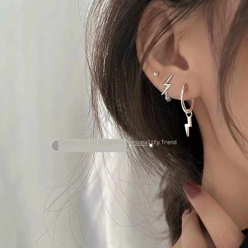 Khuyên Tai Nữ Hình Tia Chớp Cá Tính