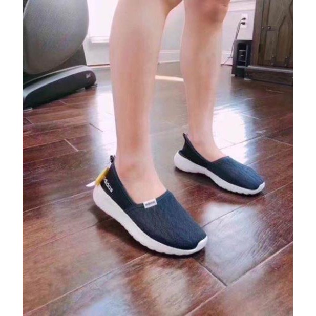 GIẦY ADIDAS SLIP ON HOT HIT MẪU REN NAVY . 2020 Xịn Nhẩt NEW new 2020 . -- :