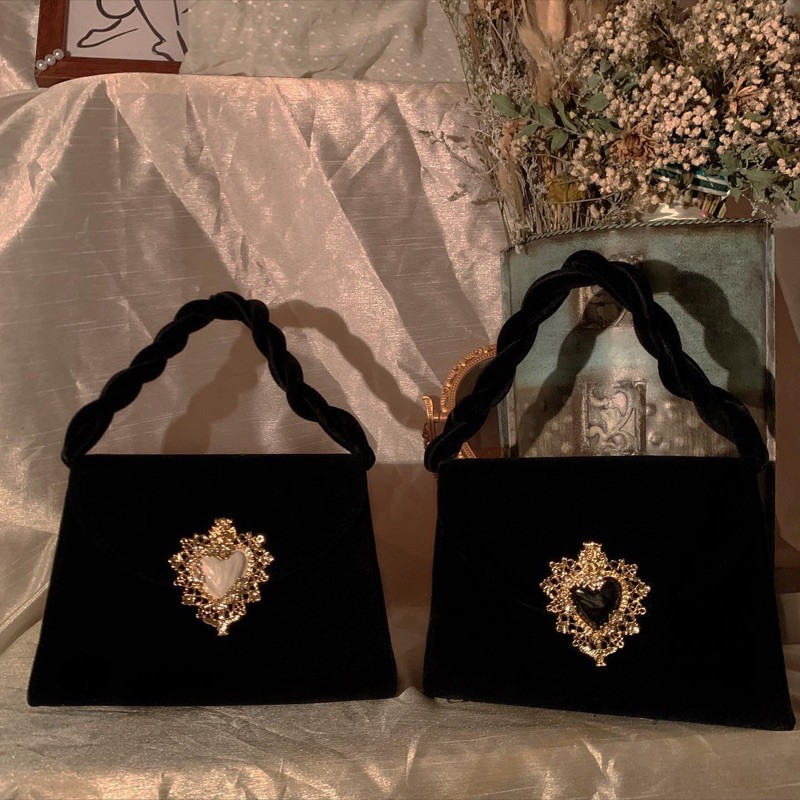 The Delphine - Túi xách nhung mịn trái tim vintage đi kèm 2 loại quai