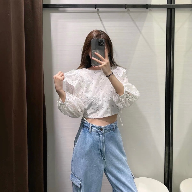 ANU408 - ÁO SƠ MI TRẮNG REN LỖ THÊU BÈO VAI DÀI TAY