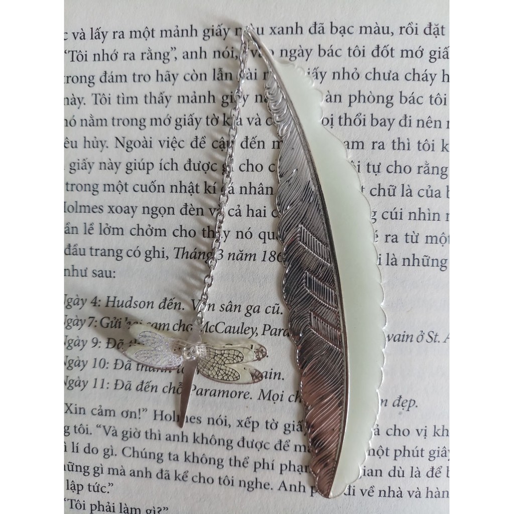 Kẹp sách bookmark dạ quang - Lông vũ + bướm, chuồn chuồn