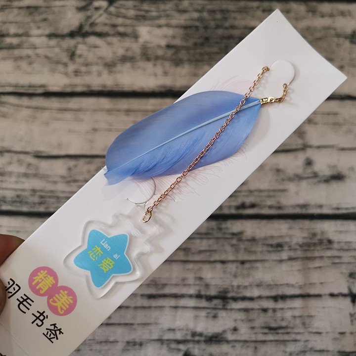 HCM - Bookmark lông vũ pastel kèm tag nhựa chòm sao, bông sakura