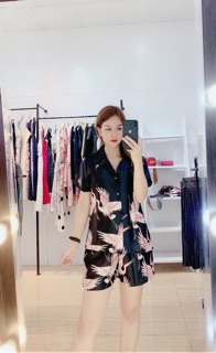 Bộ Lụa Satin Đùi Hoạ Tiết Chim Phượng