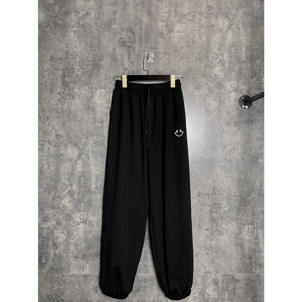 QUẦN JOGGERS NỈ THÊU MẶT CƯỜI FORM RỘNG UNISEX NAM NỮ