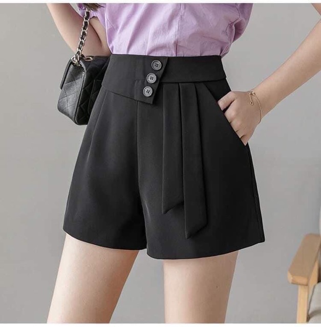 Quần short vải 3 cúc vạt trước
